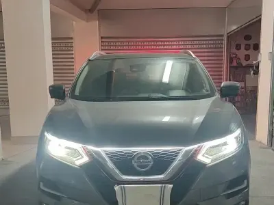Usata Nissan Qashqai 2018 Grigio SUV