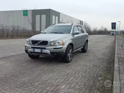 Usata Volvo XC90 185 CV (136 kW) 2007 Grigio SUV