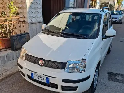 Usata Fiat Panda Emotion 75 CV (55 kW) 2012 Utilitaria