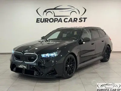 Usata BMW M5 Efficient Dynamics 727 CV (534 kW) 2025 Nero Station wagon