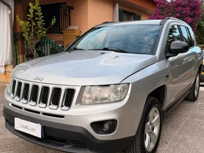 Usata Jeep Compass Limited 136 CV (100 kW) 2012 Grigio SUV
