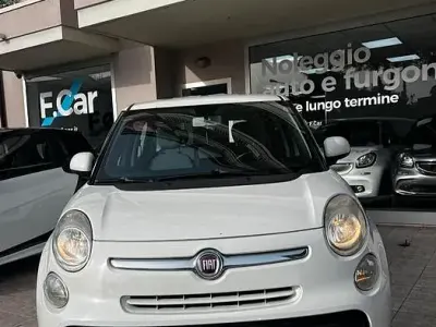 Używany Fiat 500L Pop Star 85 KM (62 kW) 2014 Biały Minivan
