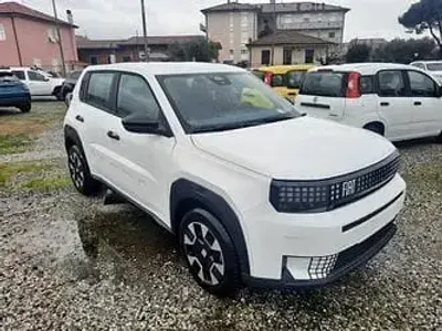 Nuova Fiat Grande Panda Icon 101 CV (74 kW) 2026 Bianco Utilitaria