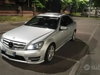 Begagnad Mercedes C250