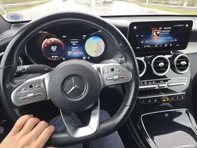 Usata Mercedes GLC200 Premium 163 CV (119 kW) 2019 Nero SUV
