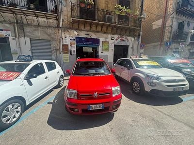 Usata Fiat Panda Dynamic 60 CV (44 kW) 2010 Rosso Utilitaria