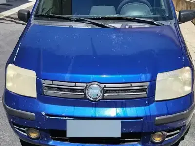 Usata Fiat Panda 69 CV (50 kW) 2007 Bluazzurro Utilitaria