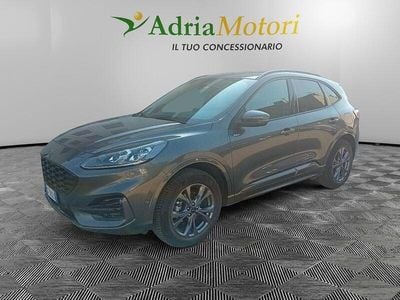 Usata Ford Kuga ST-Line X 190 CV (139 kW) 2024 Grigio scuro SUV