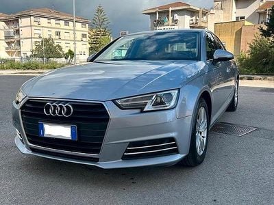 Usata Audi A4 Business 150 CV (110 kW) 2016 Grigio Berlina