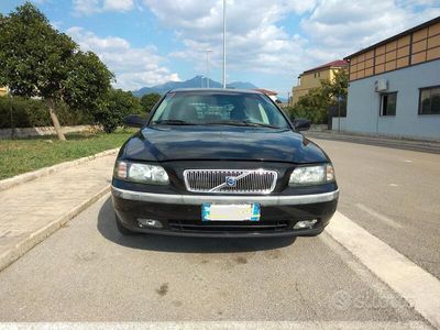 usata Volvo V70 V70 2.4 D Summum