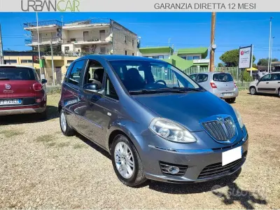 Usata Lancia Musa 95 CV (69 kW) 2012 Grigio Monovolume