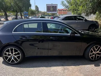 Usata Mercedes A180 Business 116 CV (85 kW) 2021 Nero Station wagon