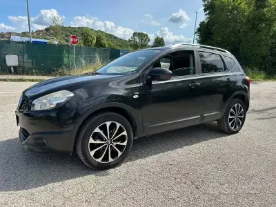 Usata Nissan Qashqai Tekna 110 CV (80 kW) 2012 Nero SUV