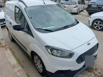 Begagnad Ford Transit 2020 Vit Minibuss