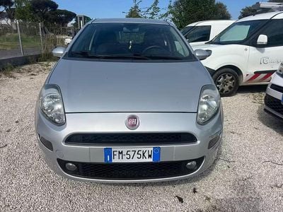 Usata Fiat Punto Street 69 CV (50 kW) 2017 Grigio Utilitaria
