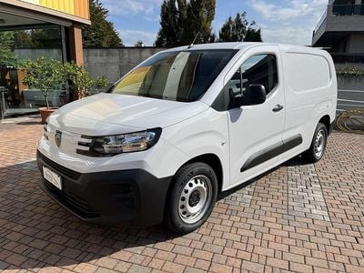 Nuova Peugeot Partner 131 CV (96 kW) 2025 Bianco Monovolume