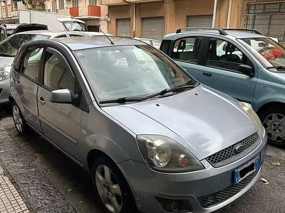 Usata Ford Fiesta 2007 Utilitaria