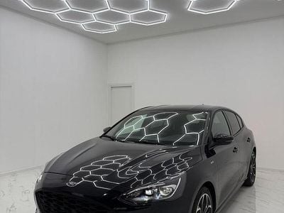 Usata Ford Focus ST-Line 125 CV (91 kW) 2021 Nero Berlina