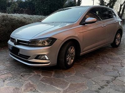 Usata VW Polo Comfortline 95 CV (69 kW) 2020 Grigio Utilitaria