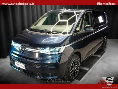 Usata VW Multivan Style 150 CV (110 kW) 2024 Blu Monovolume