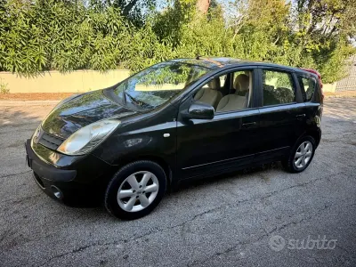 Używany Nissan Note 86 KM (63 kW) 2008 Czarny Hatchback