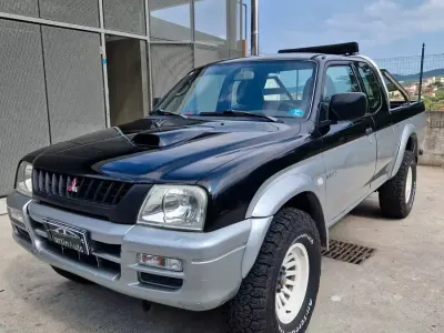 Usata Mitsubishi L200