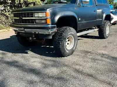 Usata Chevrolet Silverado 211 CV (155 kW) 1989 Nero SUV