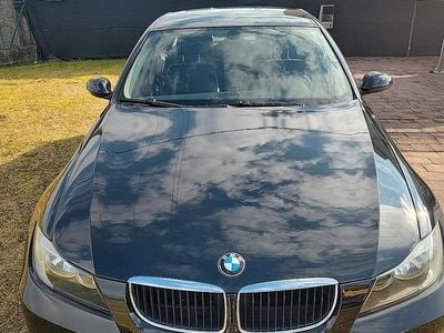 Usata BMW 318 144 CV (105 kW) 2006 Nero Berlina