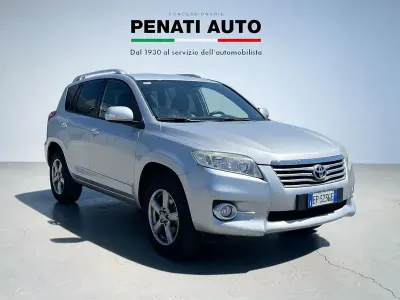 Begagnad Toyota RAV4