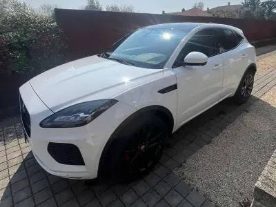 Usata Jaguar E-Pace R-Dynamic 200 CV (147 kW) 2019 Bianco SUV