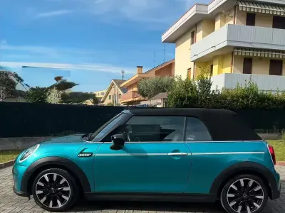 Usata Mini Cooper Cabriolet 136 CV (100 kW) 2024 Cabrio