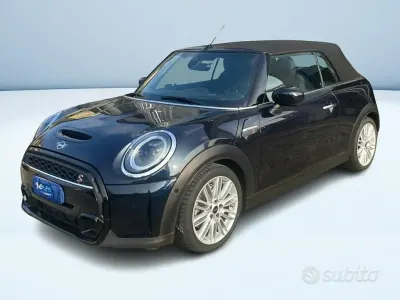 Begagnad Mini Cooper S Cabriolet 178 HK (130 kW) 2023 Grön Cab