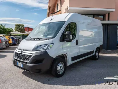 Usata Citroën Jumper 140 CV (102 kW) 2024 Bianco Monovolume