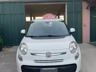 Usata Fiat 500L Lounge 84 CV (61 kW) 2014 Bianco Monovolume