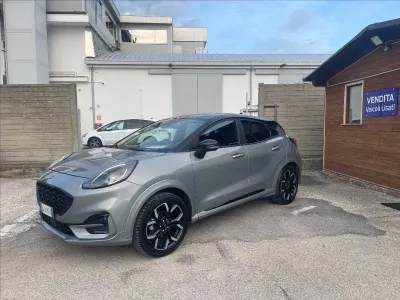 Usata Ford Puma ST-Line X 125 CV (91 kW) 2023 Grigio metallizzato SUV