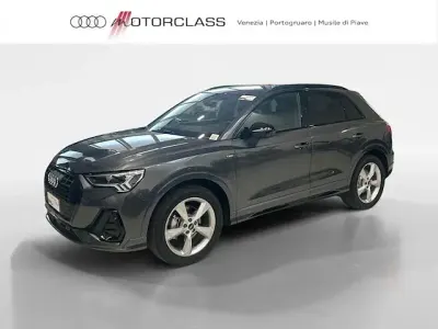 Usata Audi Q3 S-Line 150 CV (110 kW) 2025 Grigio SUV