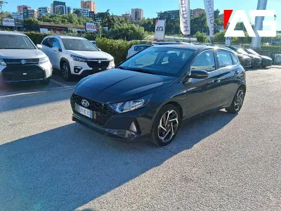 Usata Hyundai i20 101 CV (74 kW) 2023 Grigio Utilitaria