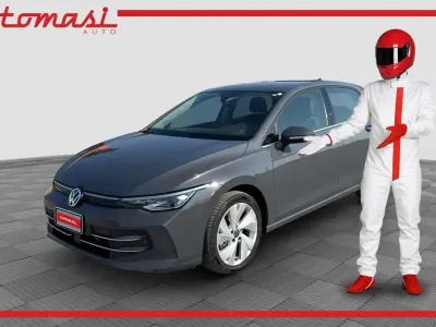 Usata VW Golf VIII Style 150 CV (110 kW) 2025 Dolphin grey Berlina