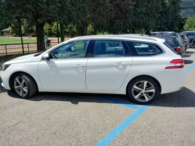 Usata Peugeot 308 Allure 120 CV (88 kW) 2017 Bianco Station wagon