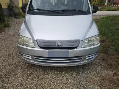 Usata Fiat Multipla 103 CV (75 kW) 2009 Monovolume