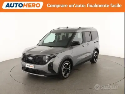 Usata Ford Tourneo Courier 125 CV (91 kW) 2024 Grigio Monovolume
