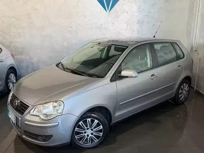 Usata VW Polo Comfortline 80 CV (58 kW) 2007 Grigio Utilitaria