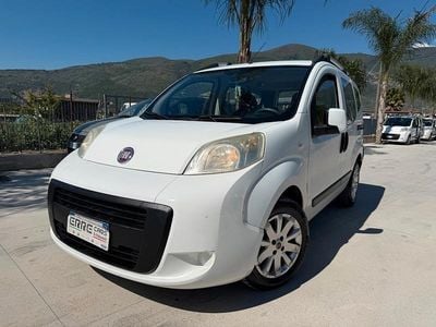 Begagnad Fiat Qubo Trekking 75 HK (55 kW) 2013 Vit Minibuss
