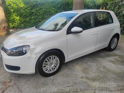 Usata VW Golf VII Comfortline 115 CV (84 kW) 2012 Bianco Berlina