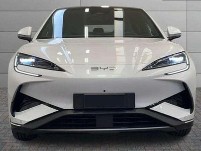 Nuova BYD Sealion 7 144 kW (197 CV) 2026 Polar white SUV