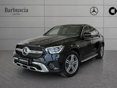 Usata Mercedes GLC200 163 CV (119 kW) 2019 Nero SUV