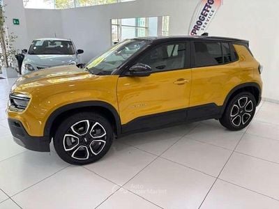 Usata Jeep Avenger Summit 101 CV (74 kW) 2023 Solar yellow SUV