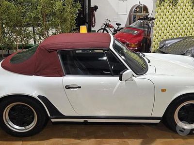 Usata Porsche 911 Carrera Cabriolet 231 CV (169 kW) 1987 Bianco Cabrio