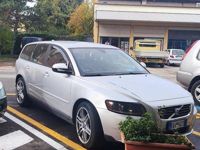 Usata Volvo V50 136 CV (100 kW) 2013 Grigio Station wagon