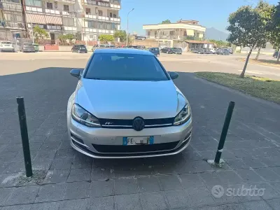 Begagnad VW Golf VII 150 HK (110 kW) 2016 Grå Halvkombi